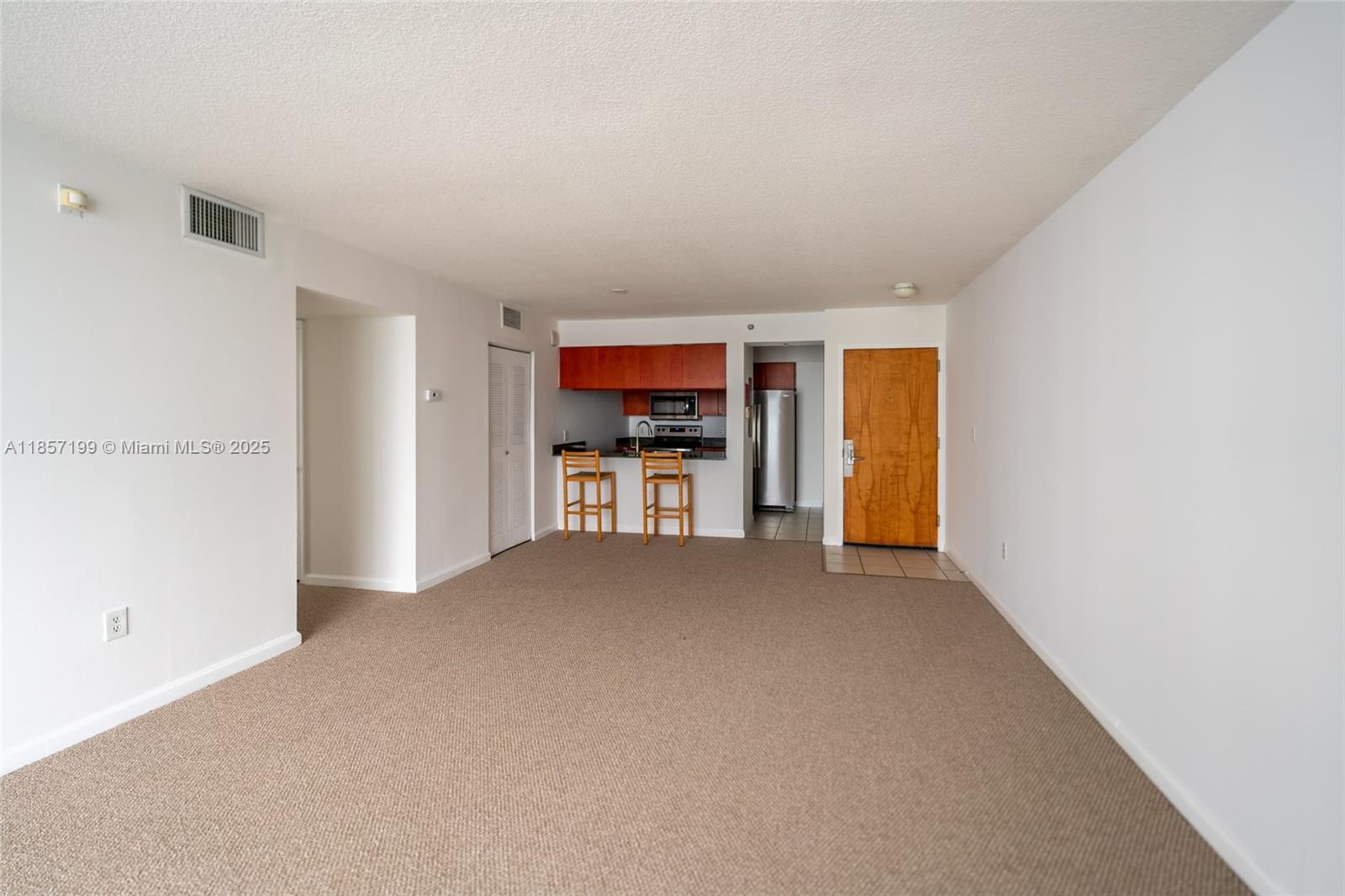 THE CLUB AT BRICKELL BAY - Residential Lease