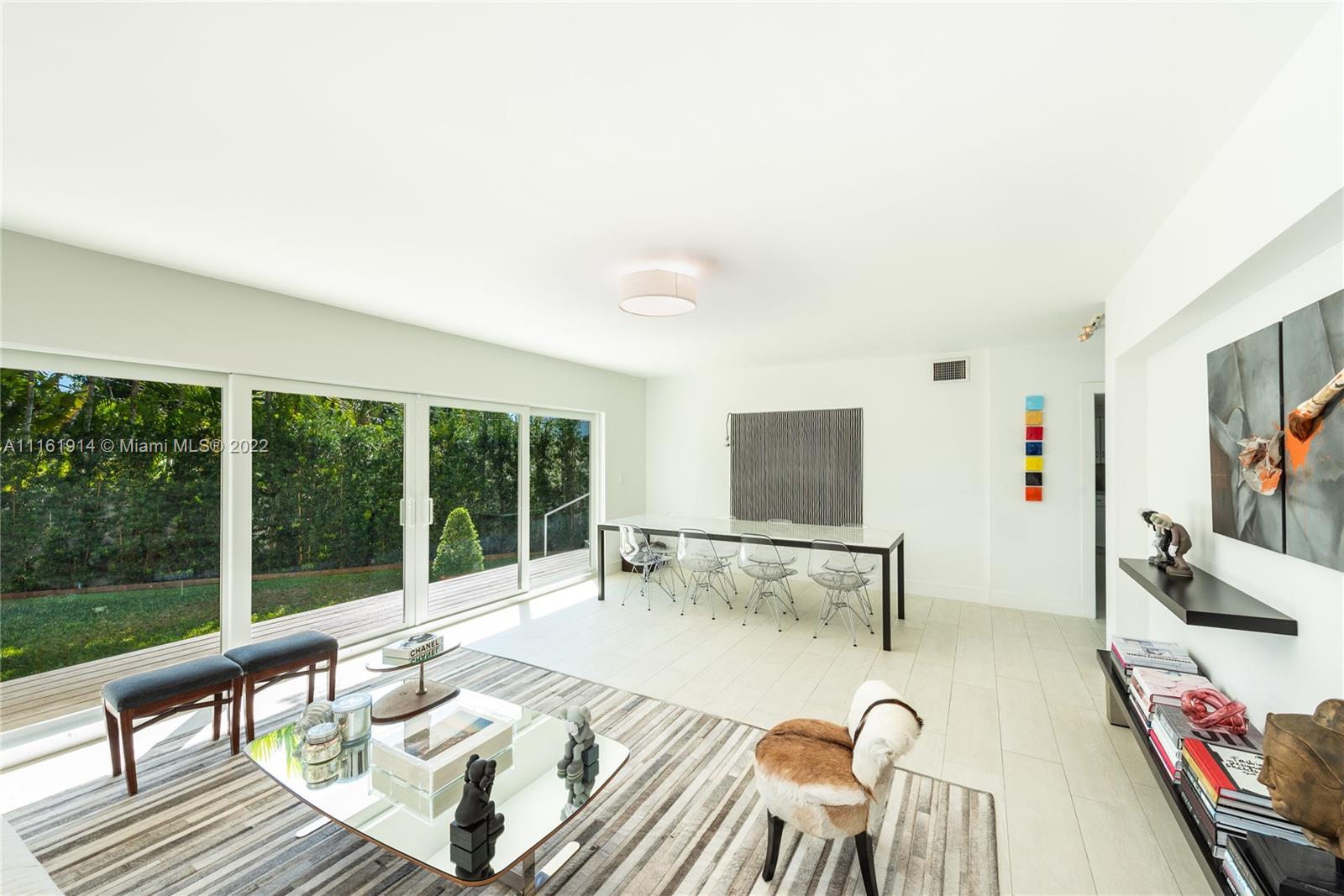 TROPICAL ISLE HOMES SUB 4 - Residential