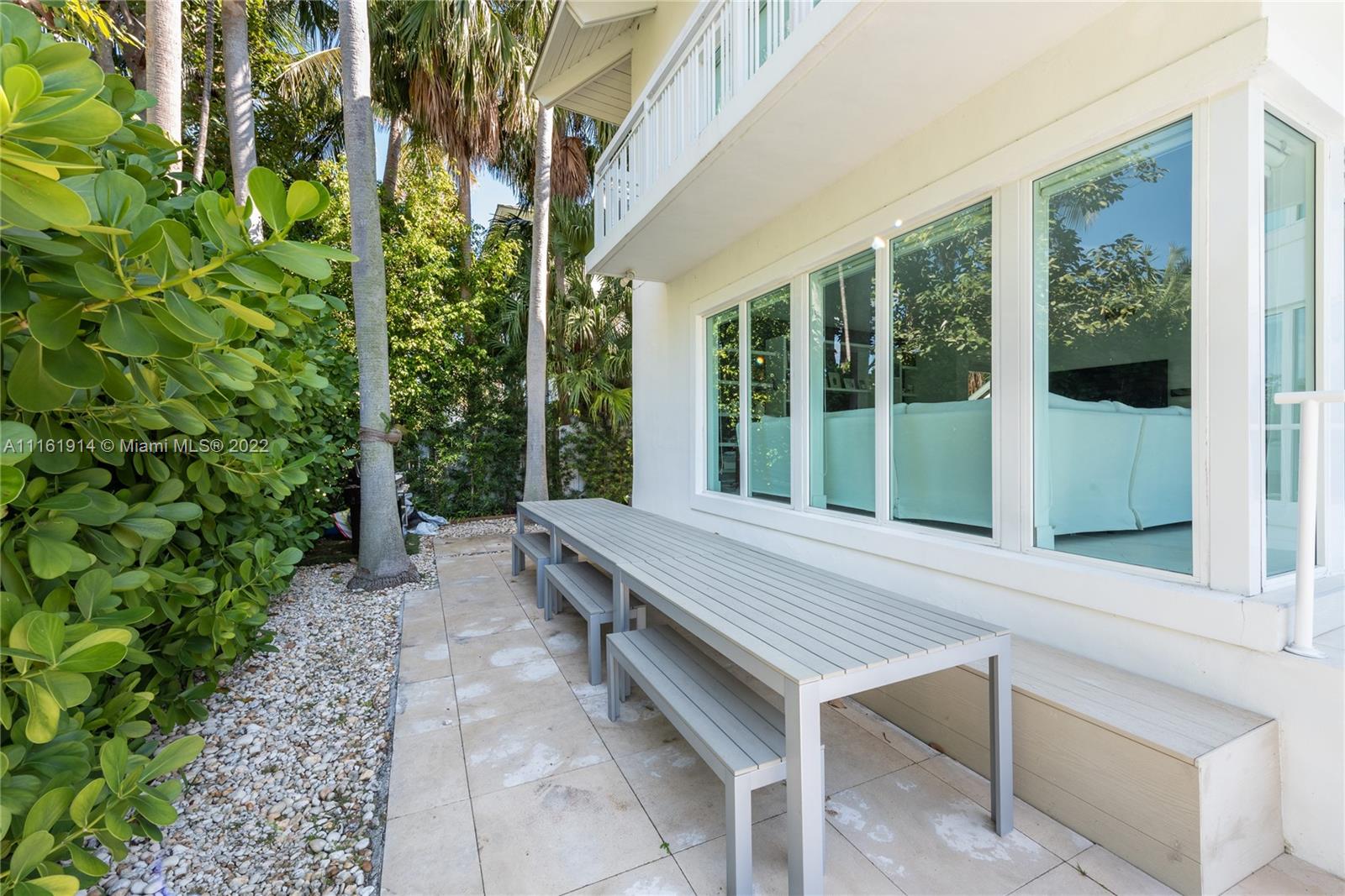 TROPICAL ISLE HOMES SUB 4 - Residential