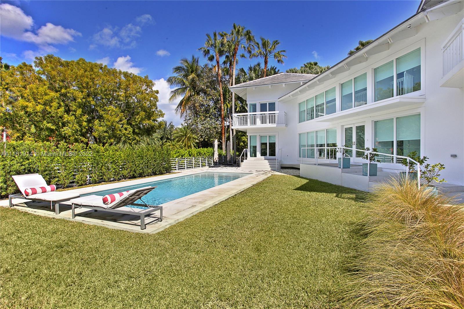 TROPICAL ISLE HOMES SUB 4 - Residential