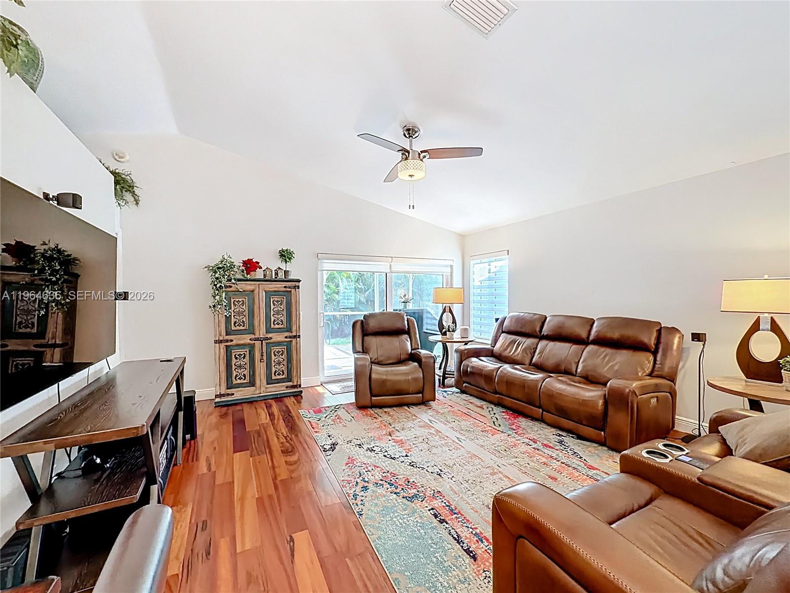 SECTORS 3 & 4 BOUNDARY PL - Residential