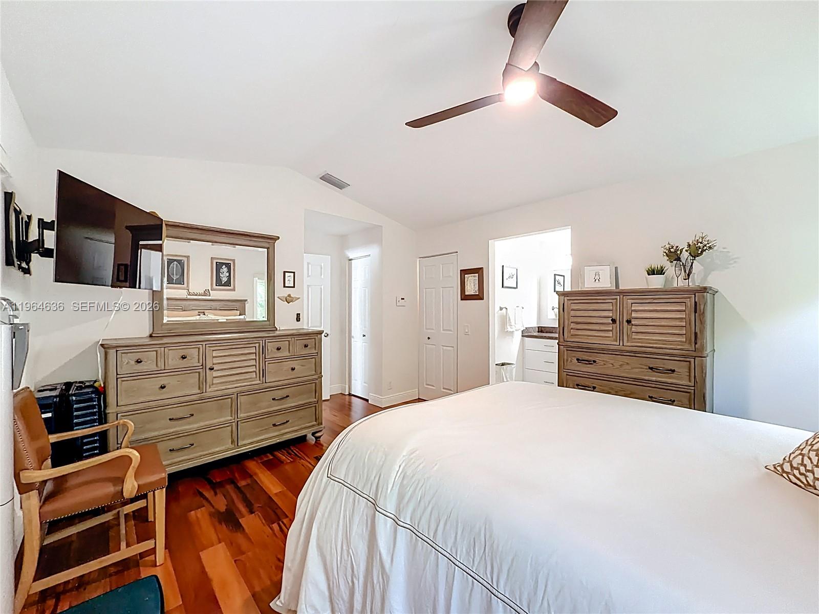 SECTORS 3 & 4 BOUNDARY PL - Residential