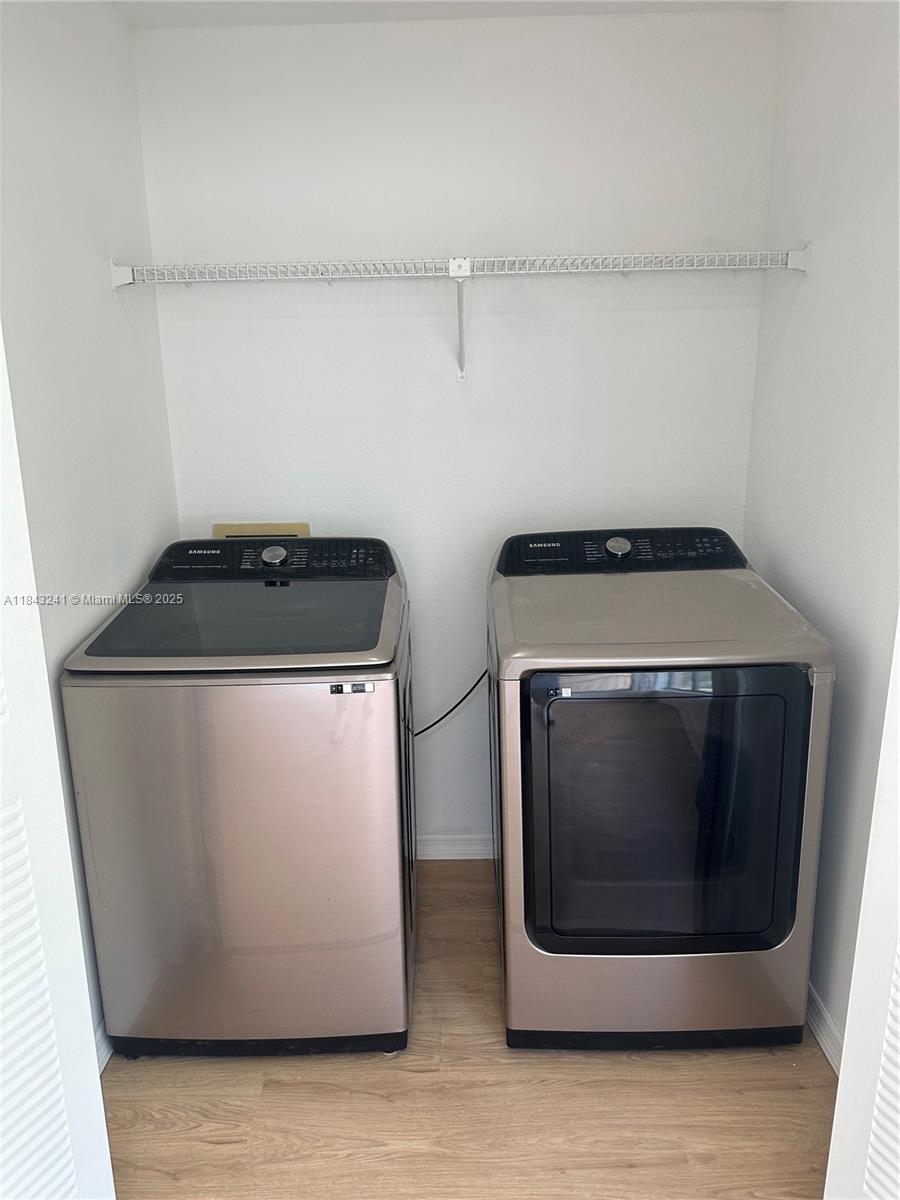 SUNDANCE AT DAVIE CONDO - Residential