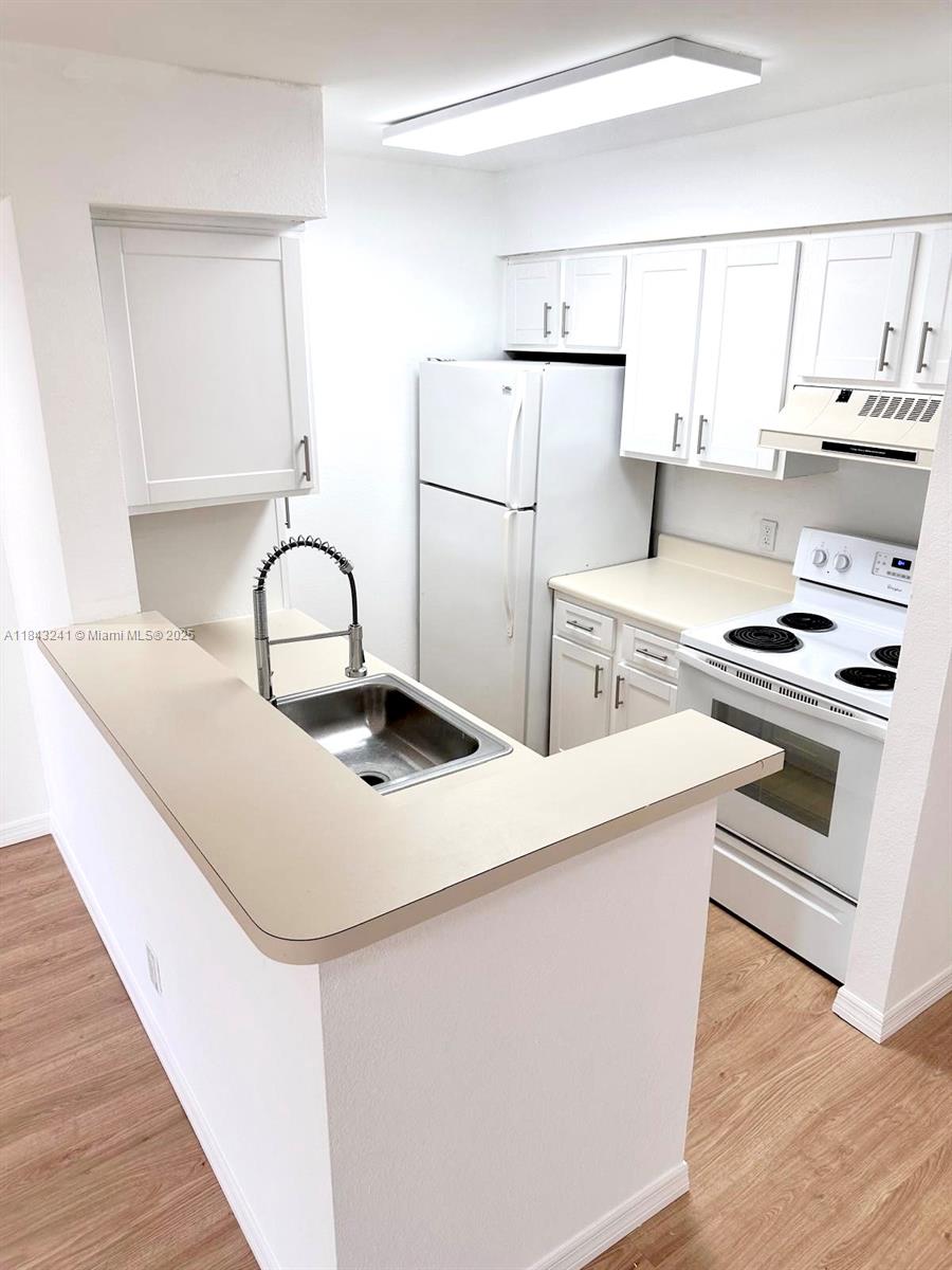 SUNDANCE AT DAVIE CONDO - Residential