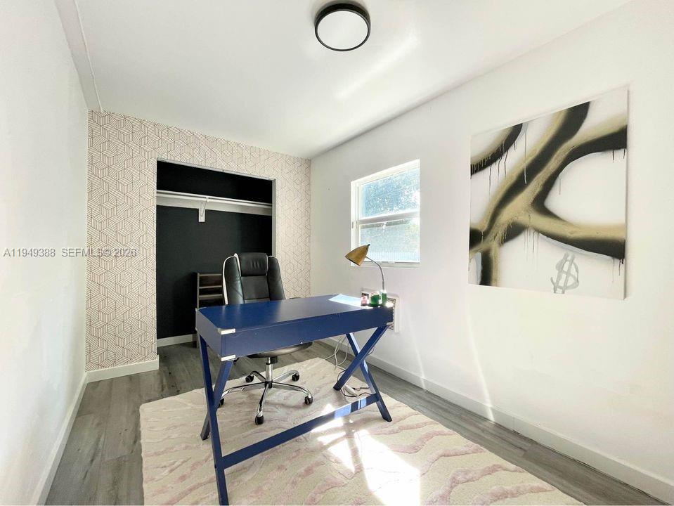 BISCAYNE BLVD PARK - Residential Income