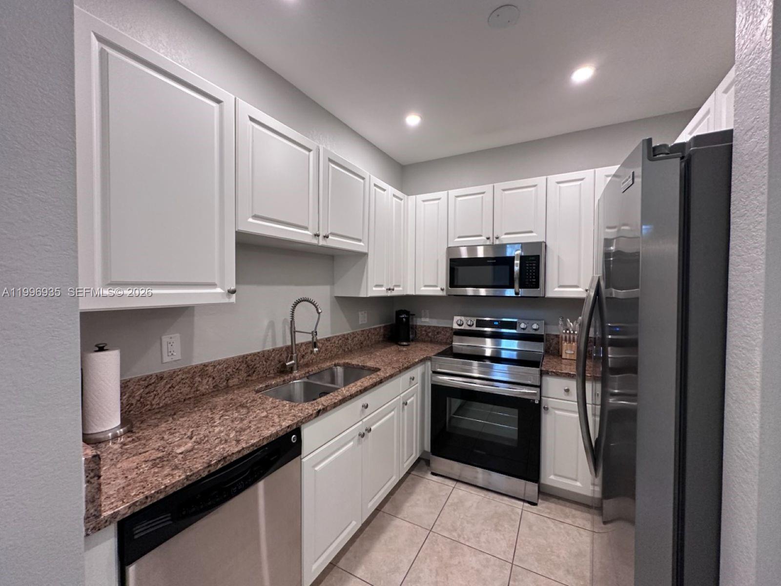 MARTINIQUE NO 2 CONDO - Residential Lease