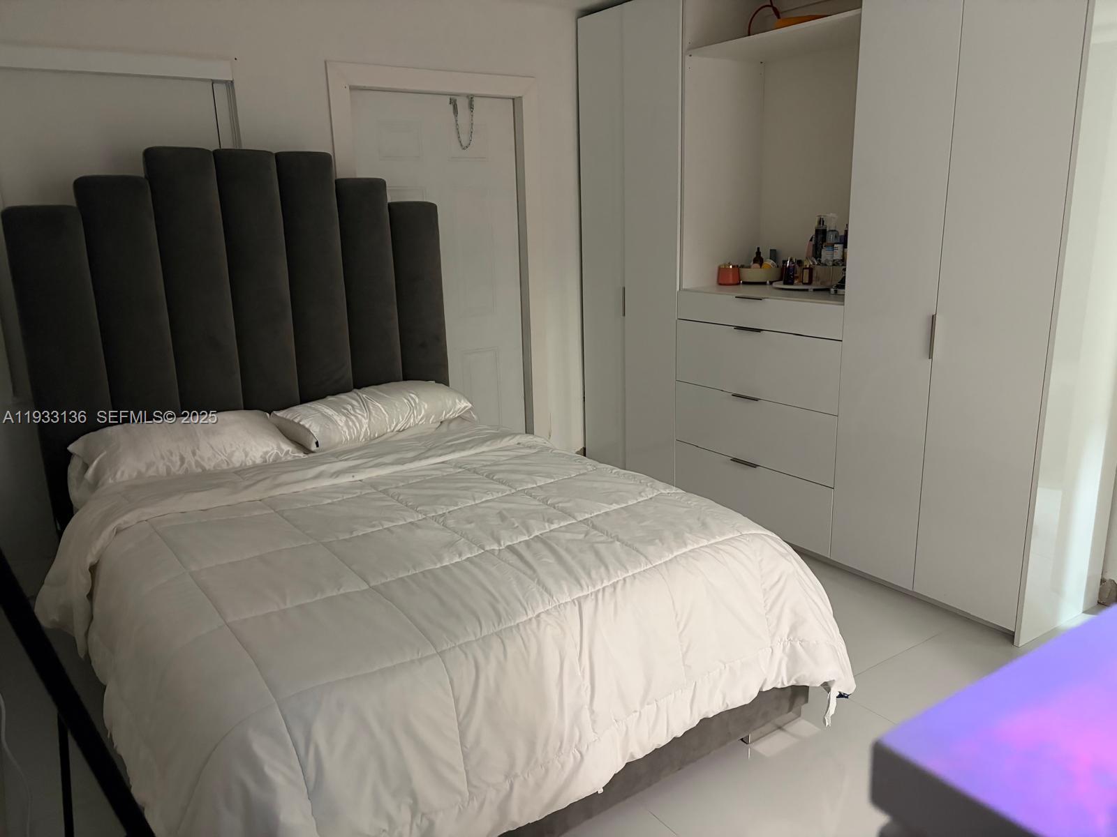 INGLESIDE PARK 1ST ADDN - Residential Income