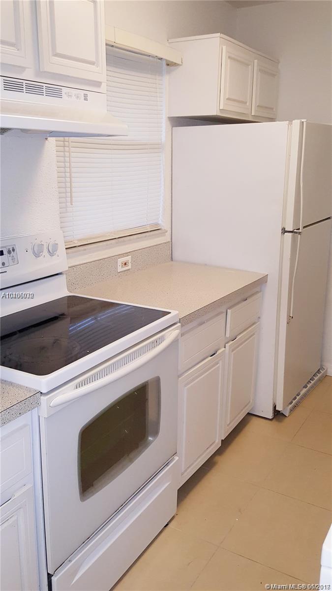 COUNTRY GARDENS CONDO - Residential Lease