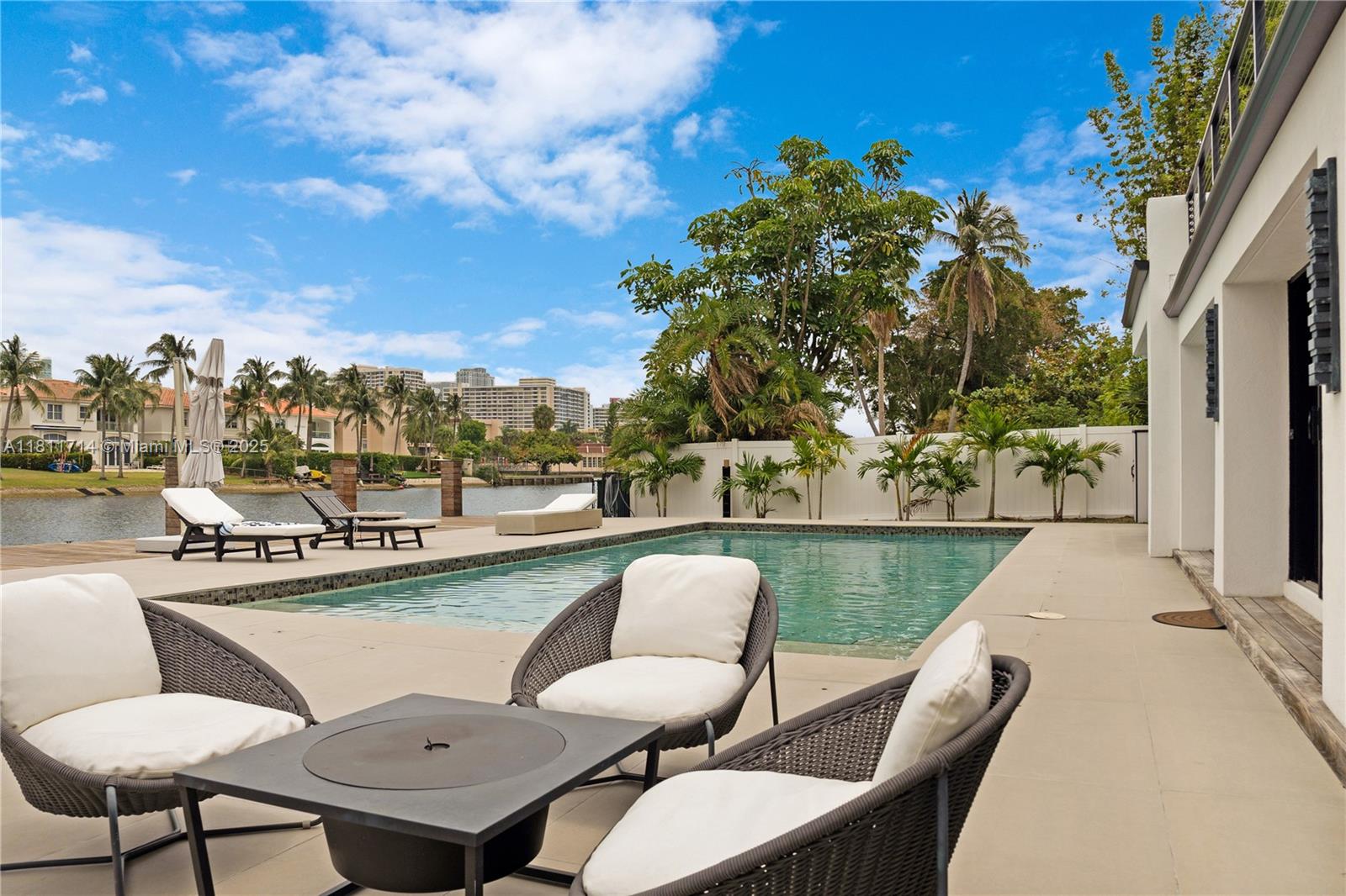 DIPLOMAT GOLF ESTATES ADD - Residential