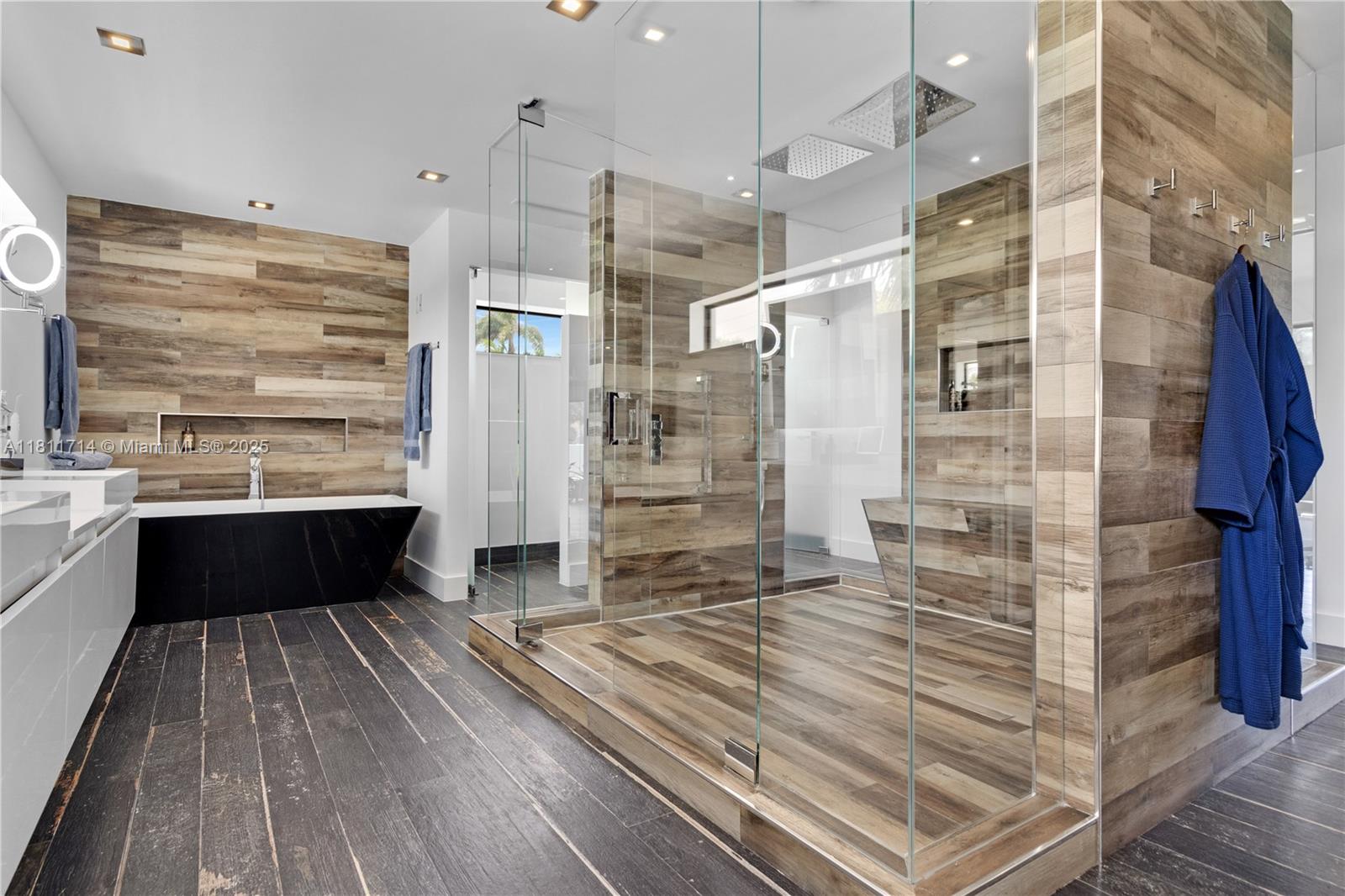 DIPLOMAT GOLF ESTATES ADD - Residential