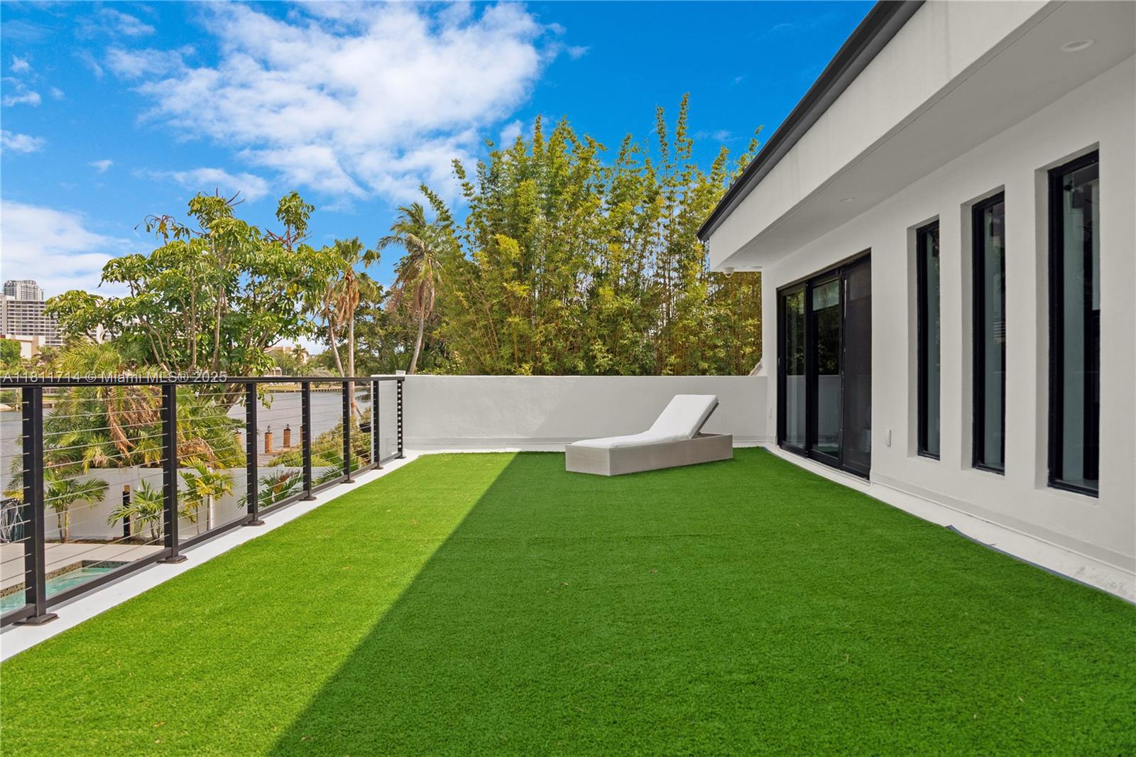 DIPLOMAT GOLF ESTATES ADD - Residential
