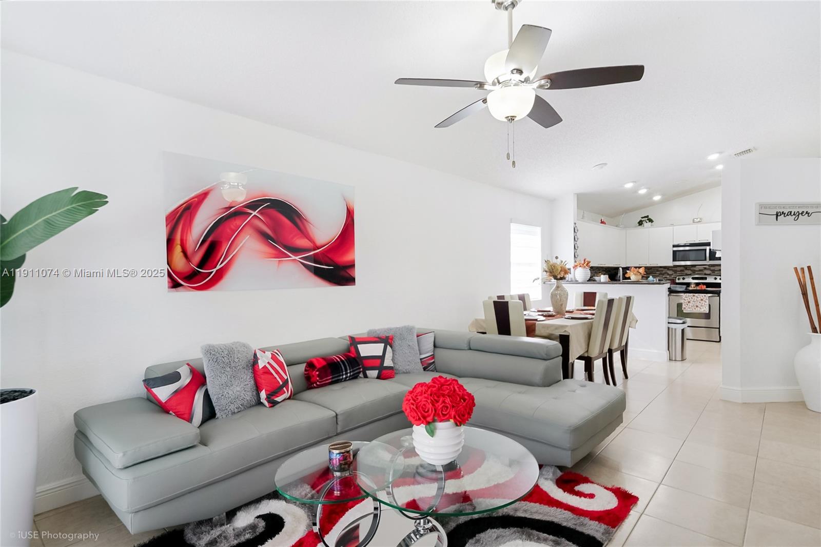 CRYSTAL POINTE - Residential