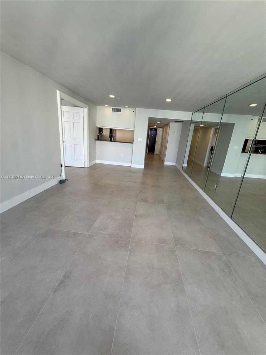 VENETIA CONDO - Residential Lease