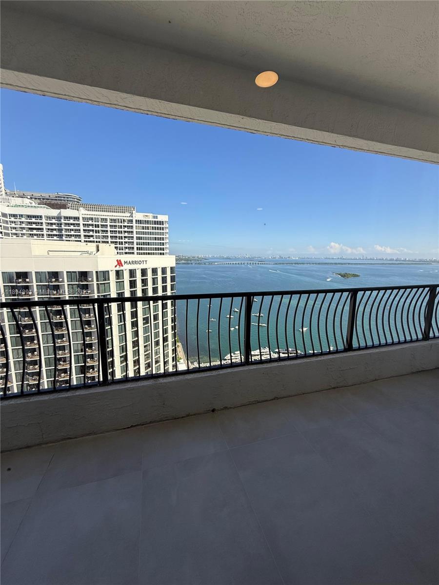 VENETIA CONDO - Residential Lease