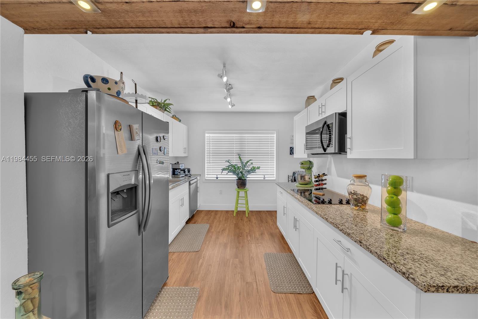 HIALEAH 9TH ADDN - Residential