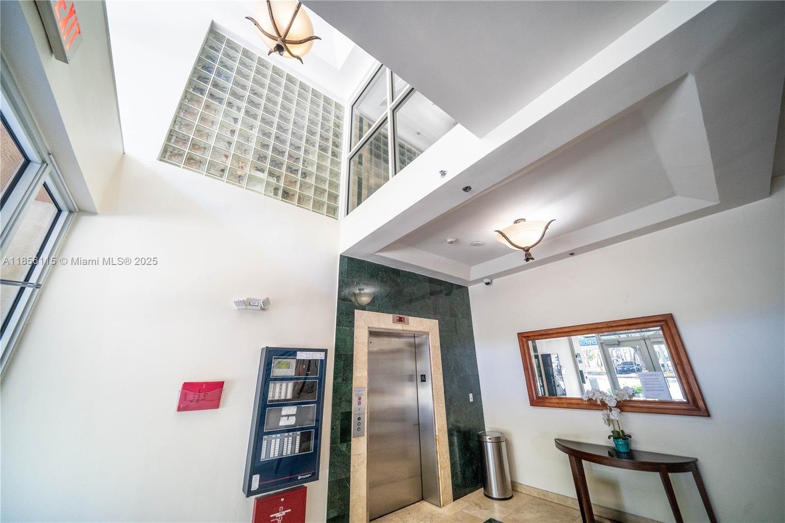 MARBELLA CONDO - Residential