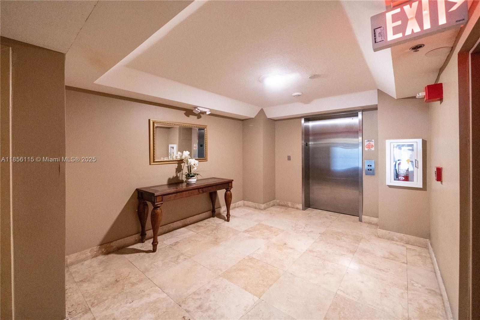 MARBELLA CONDO - Residential