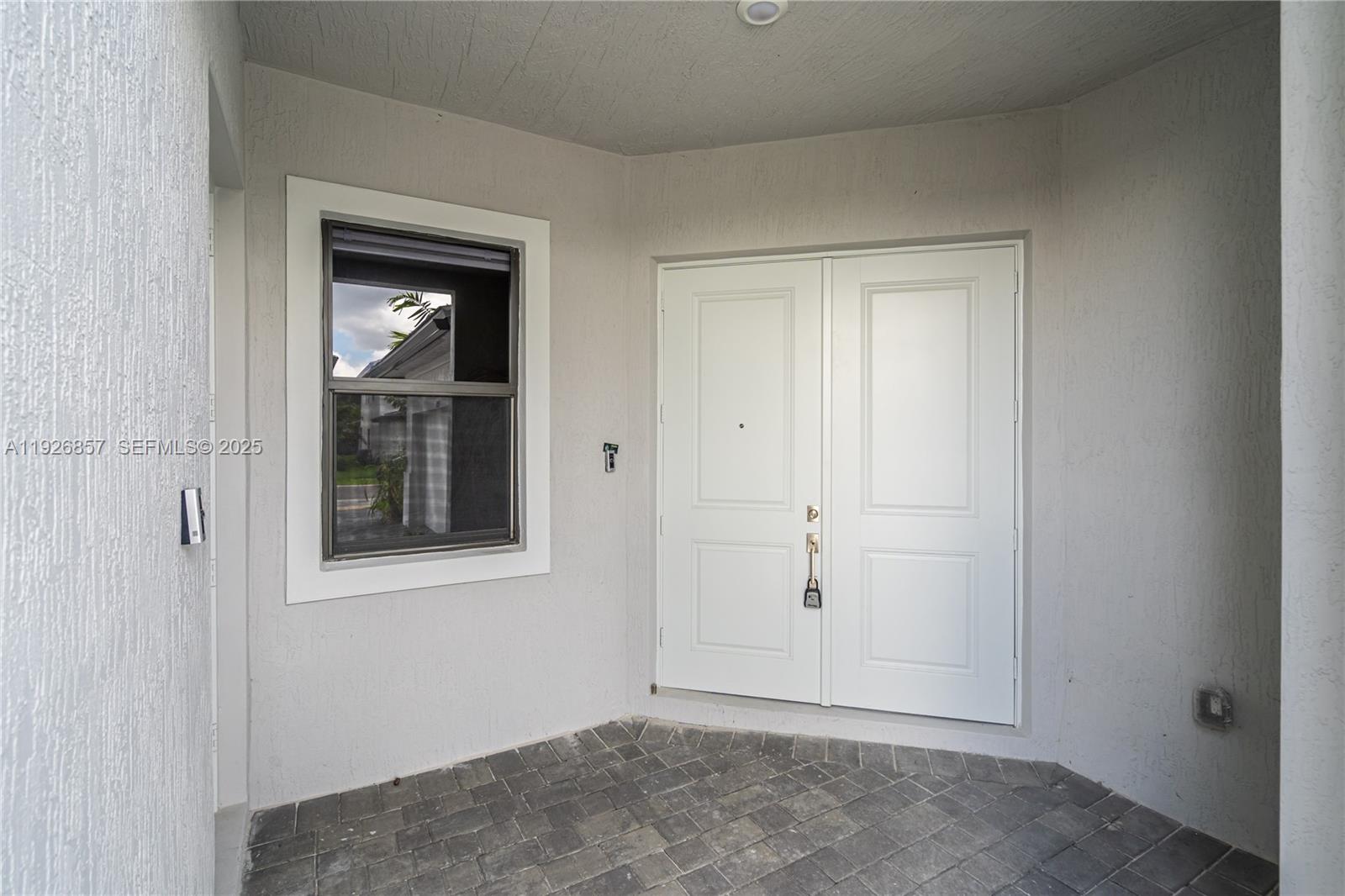 TUSCAN ISLES - Residential