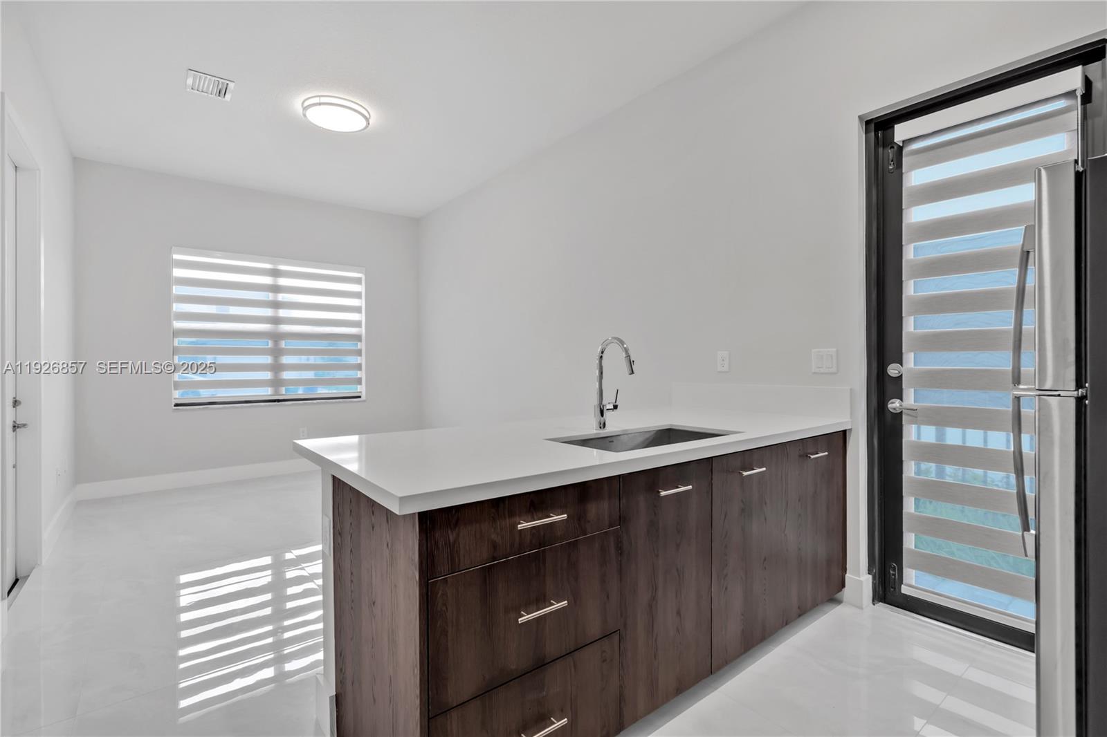 TUSCAN ISLES - Residential