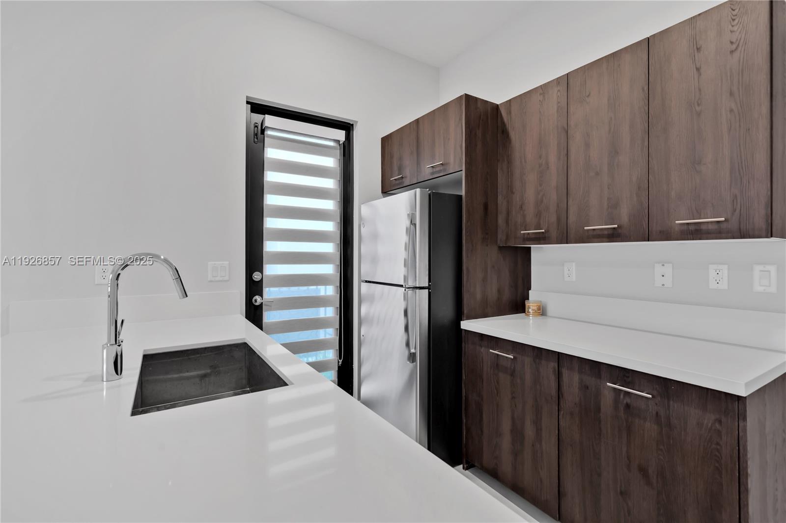 TUSCAN ISLES - Residential