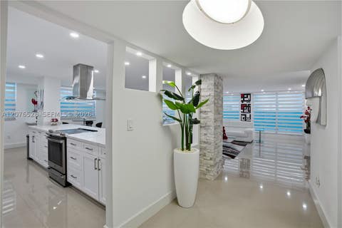 Tiny photo for 2751 S Ocean Dr #301S, Hollywood, FL 33019 (MLS # A12076526)