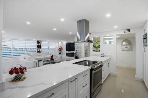 Tiny photo for 2751 S Ocean Dr #301S, Hollywood, FL 33019 (MLS # A12076526)