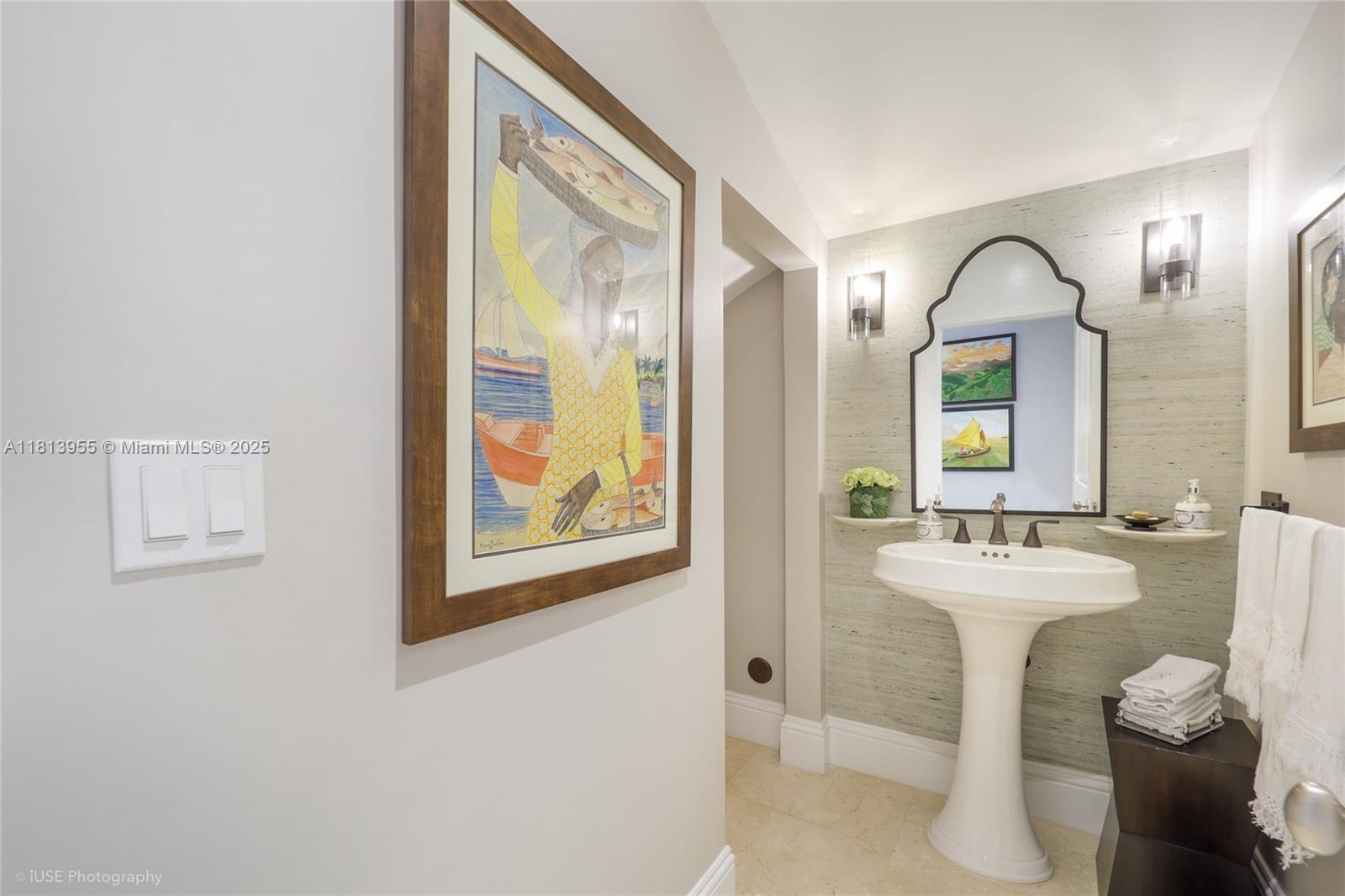 ALMERIA REPLAT - Residential