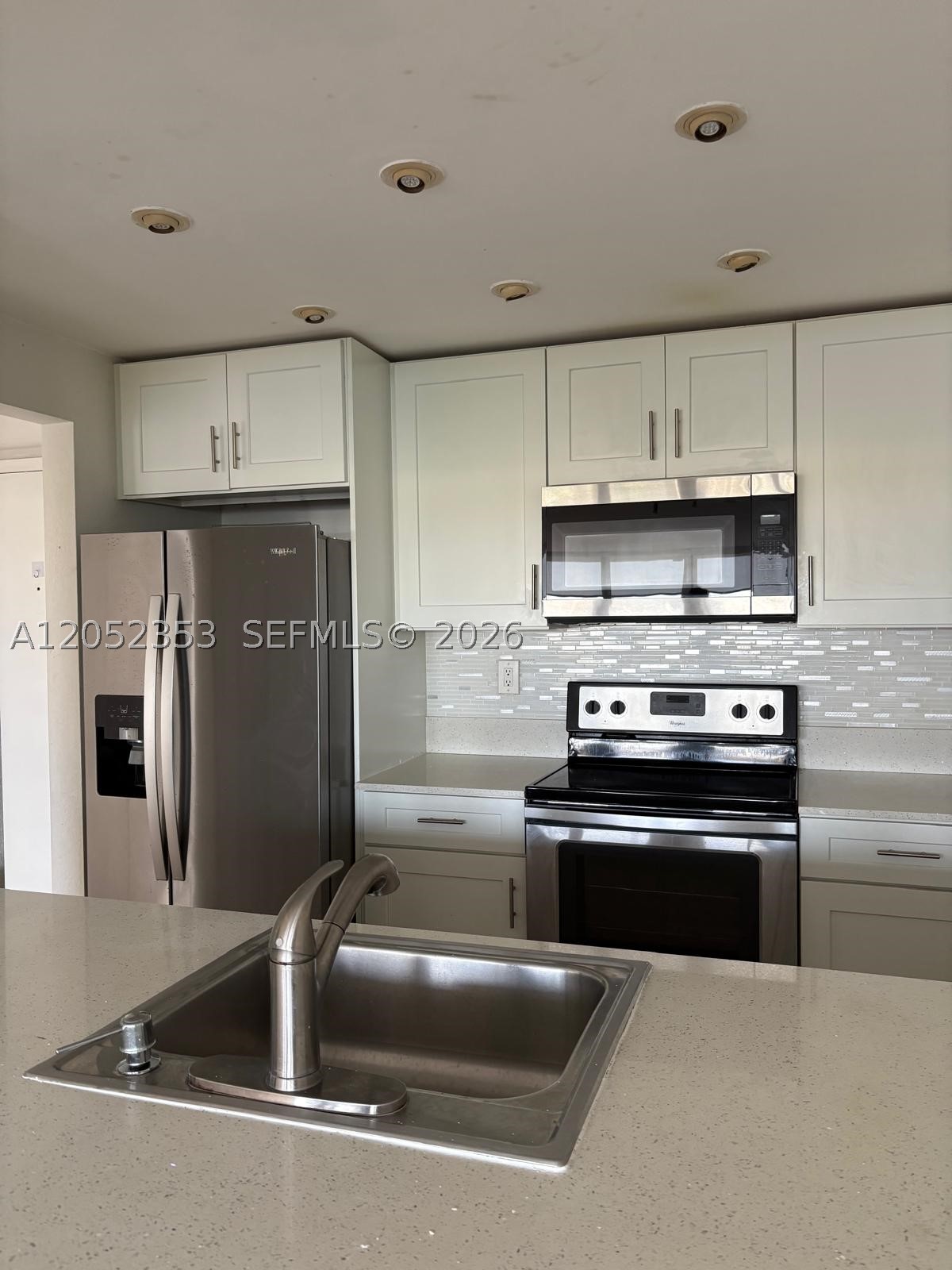 600 NE 36th St 714