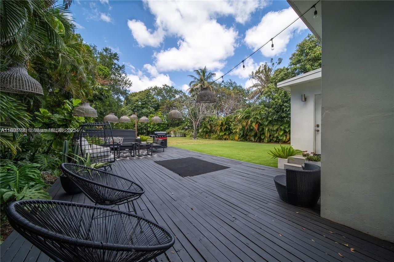 GRIFFING BISCAYNE PK EST - Residential