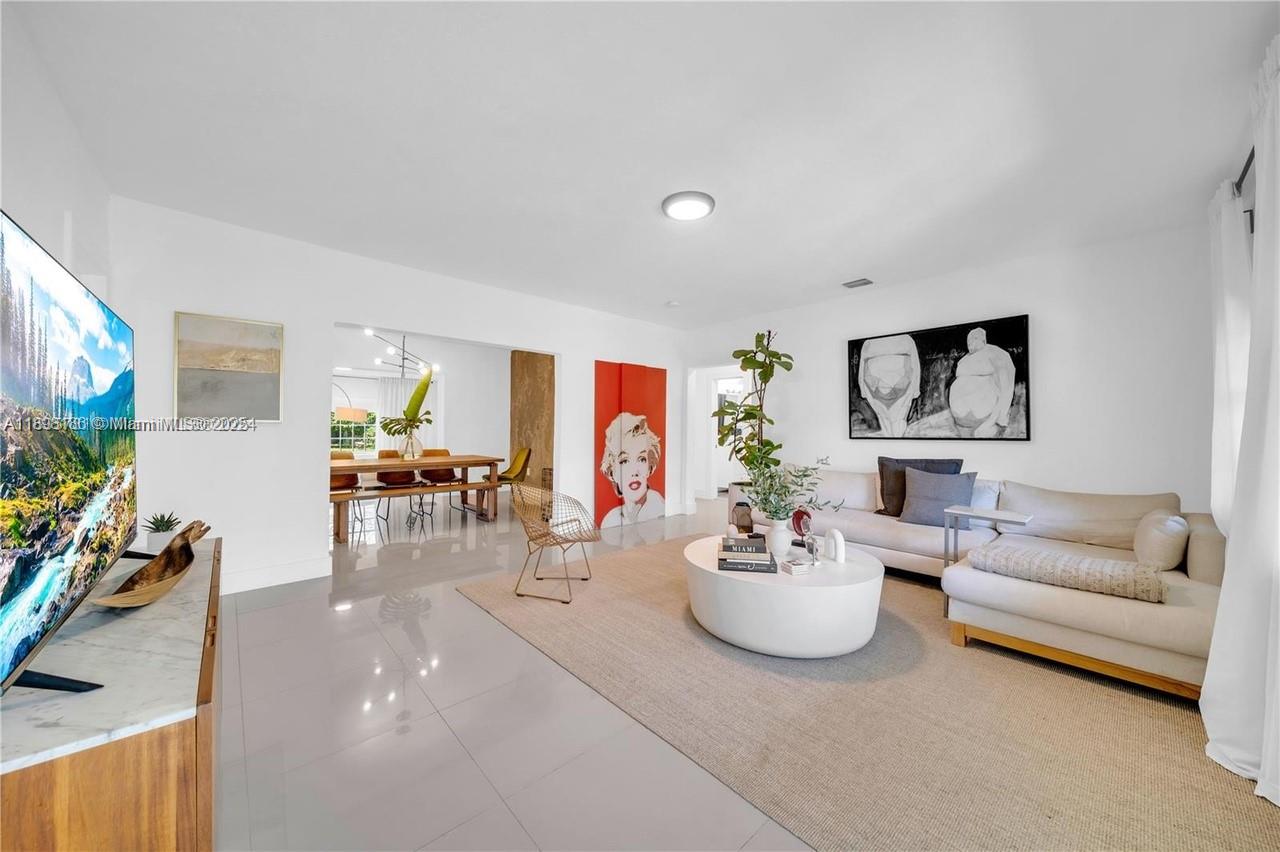 GRIFFING BISCAYNE PK EST - Residential