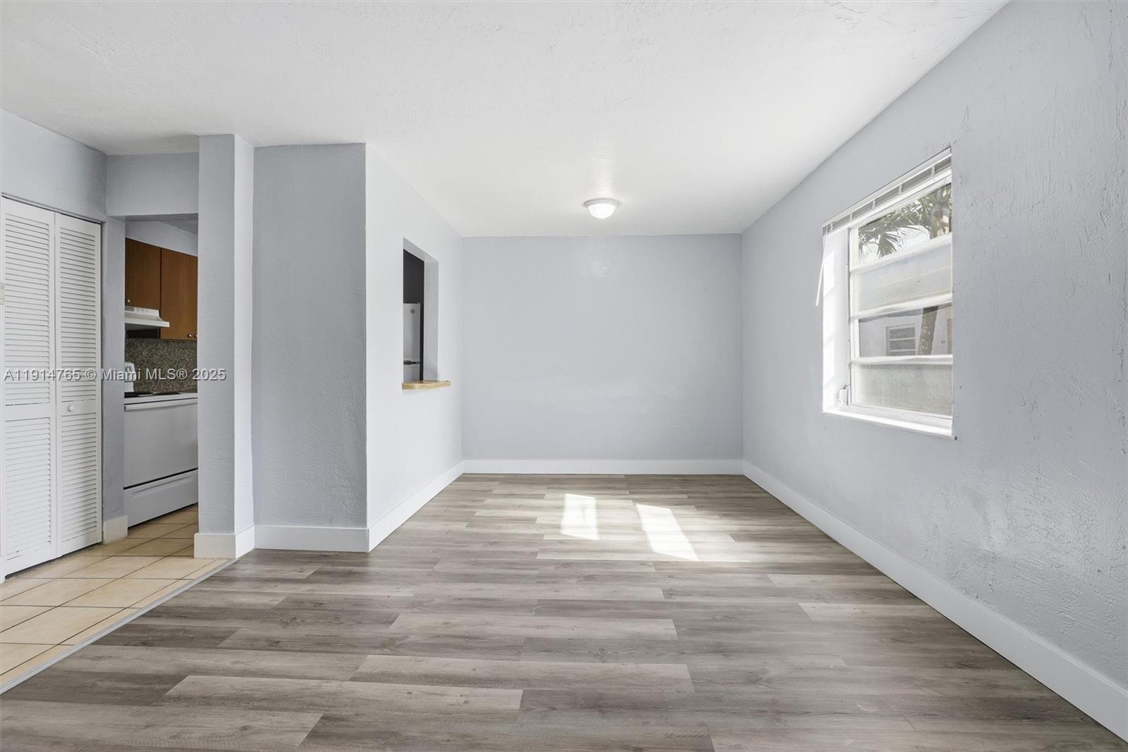 COMMUNITY GARDENS - Residential Lease