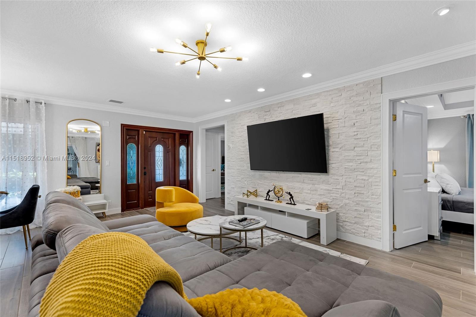 CORAL HIGHLANDS - Residential Lease