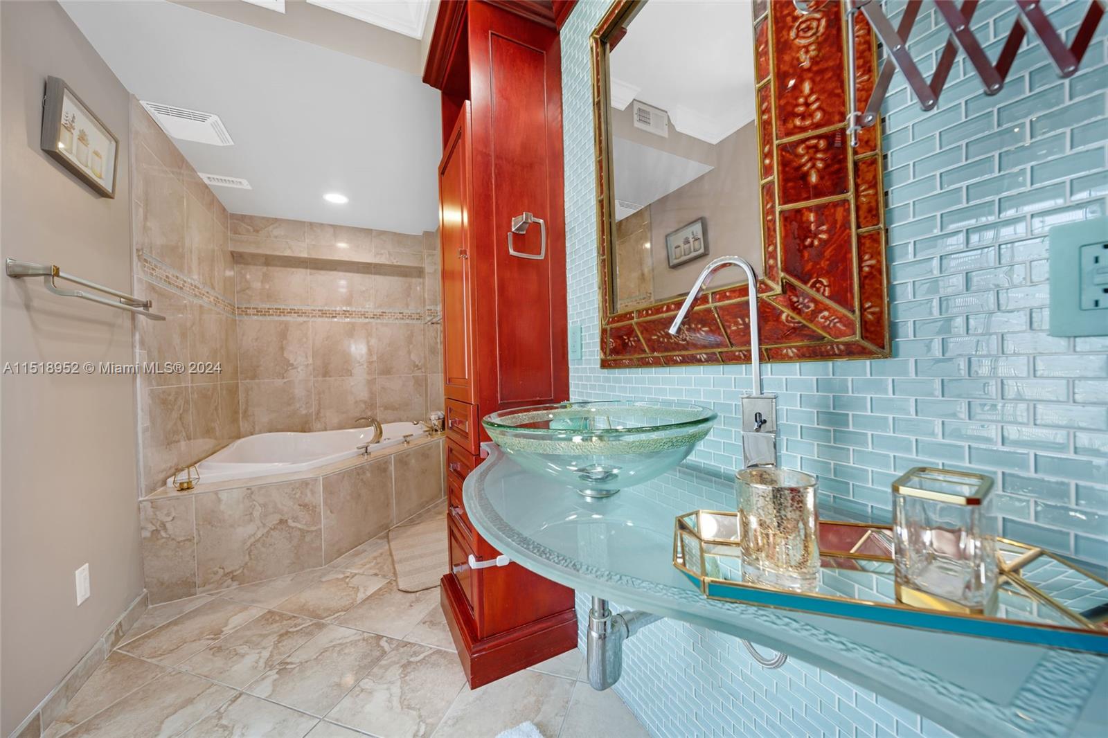 CORAL HIGHLANDS - Residential Lease