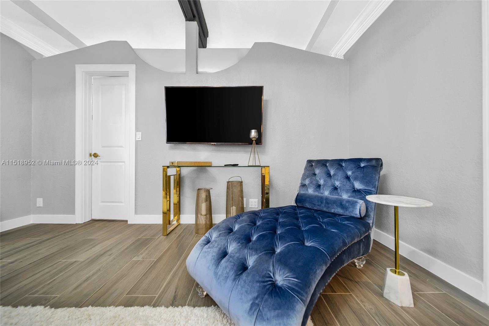 CORAL HIGHLANDS - Residential Lease