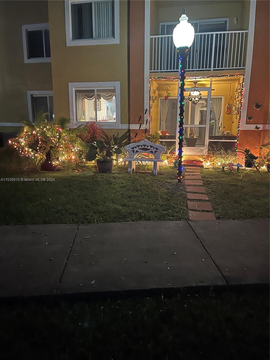 CUTLER LAKES CONDO II - Residential Lease