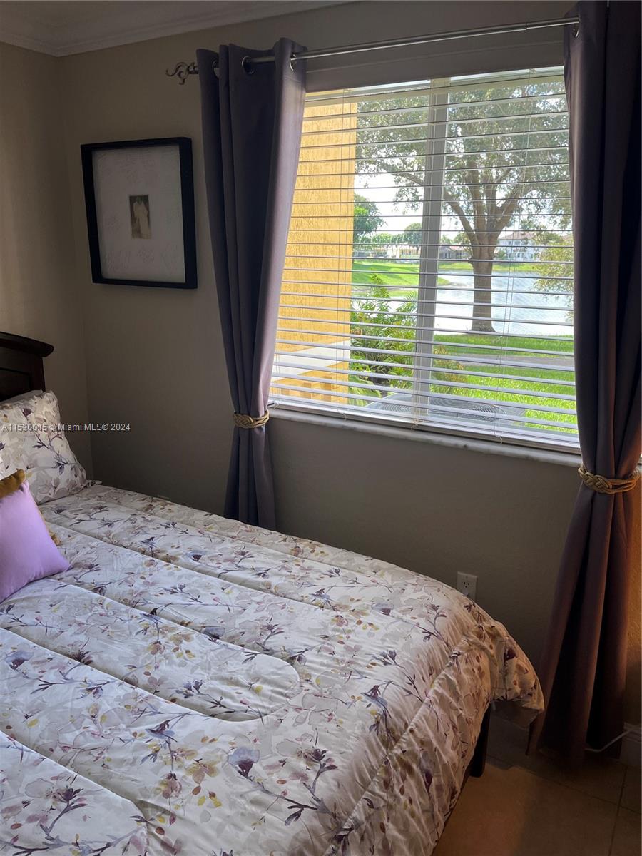CUTLER LAKES CONDO II - Residential Lease