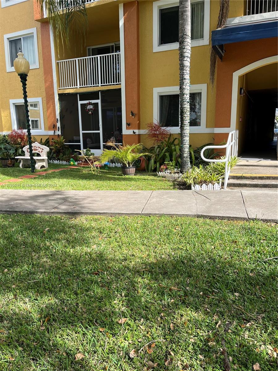 CUTLER LAKES CONDO II - Residential Lease