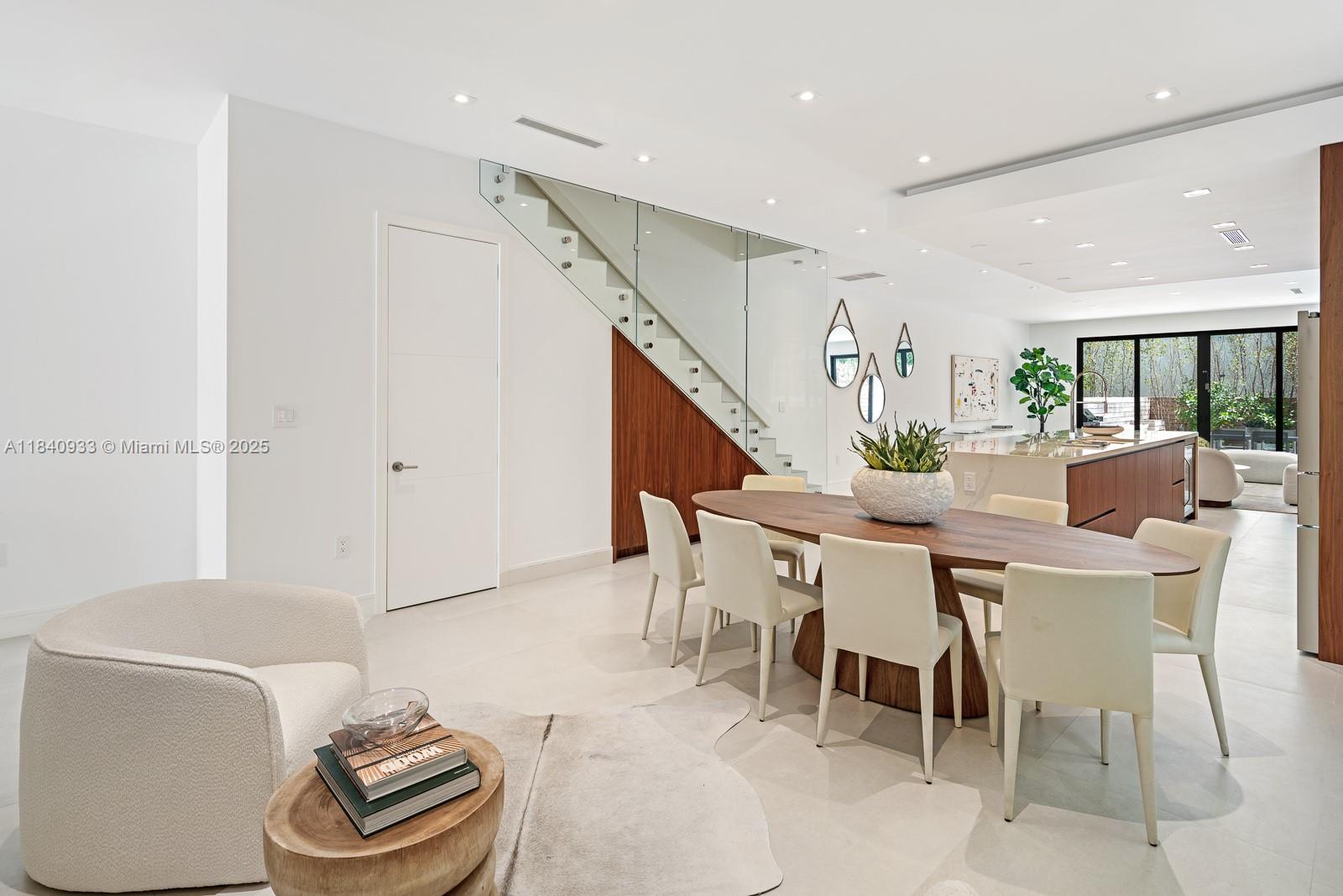 PALM TERRACE - Residential Lease