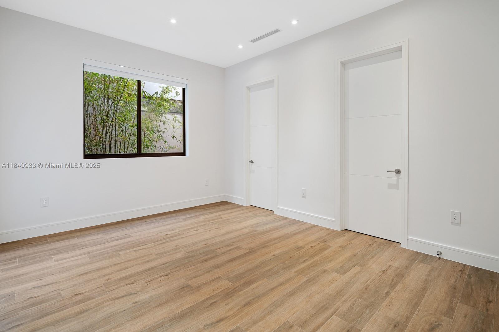 PALM TERRACE - Residential Lease