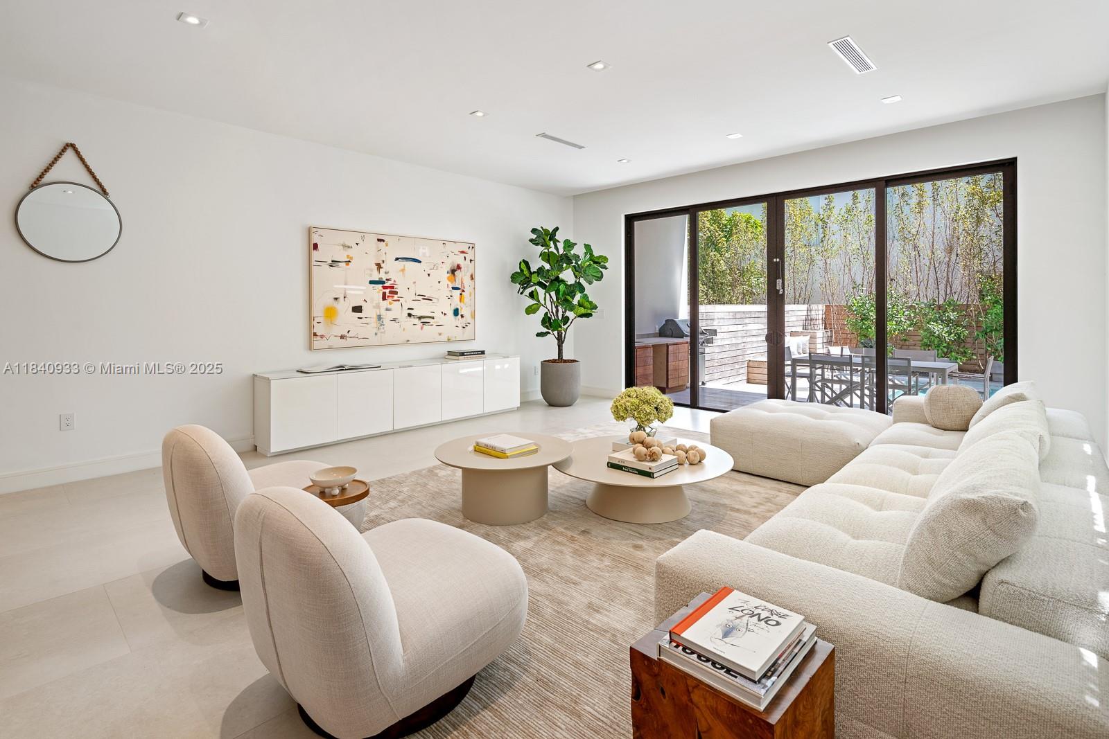 PALM TERRACE - Residential Lease