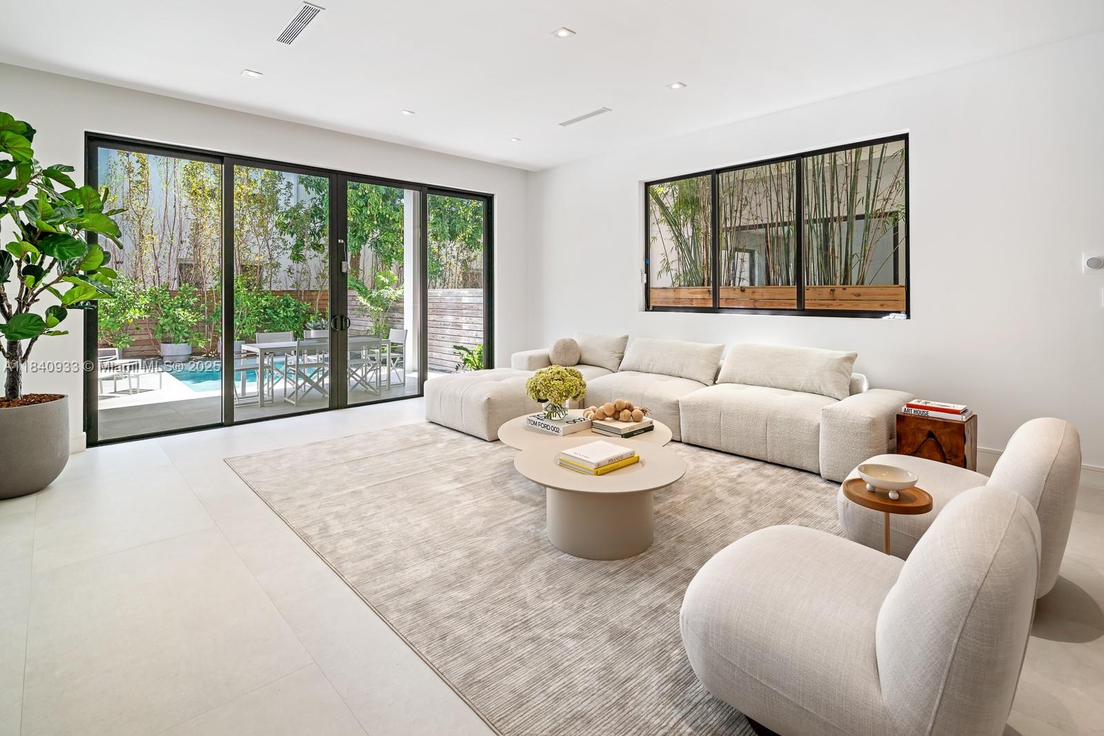 PALM TERRACE - Residential Lease