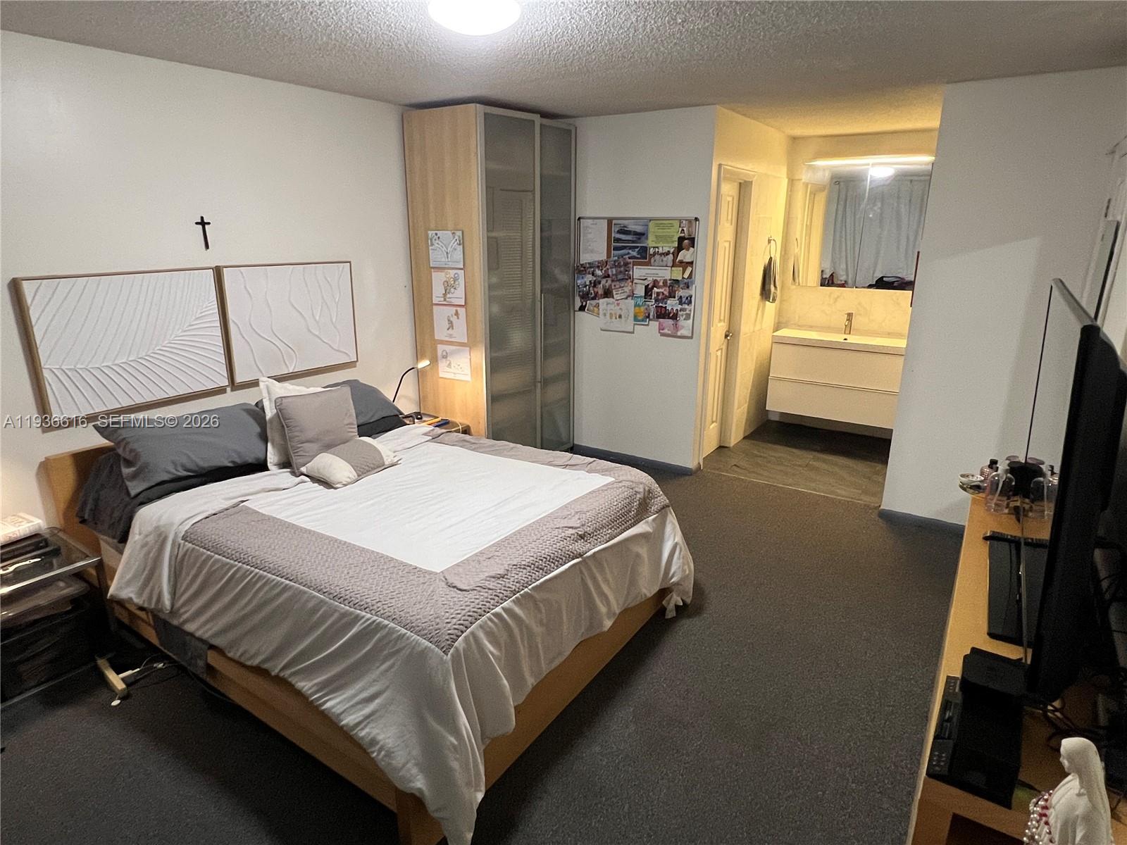 INVERRARY COUNTRY CLUB - Residential