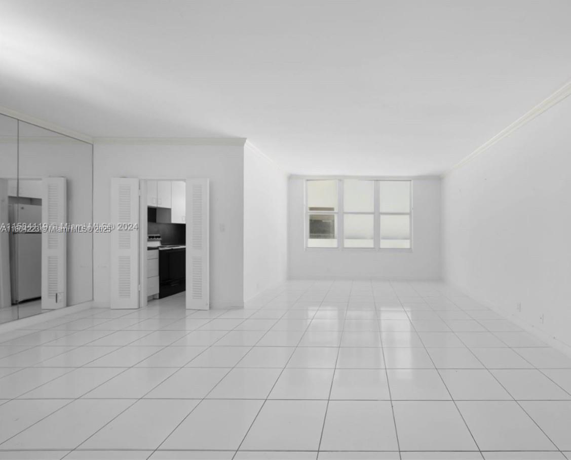 4747 Collins Ave 207, Miami Beach, Miami-Dade County, Florida - 2 Bedrooms  
2 Bathrooms - 