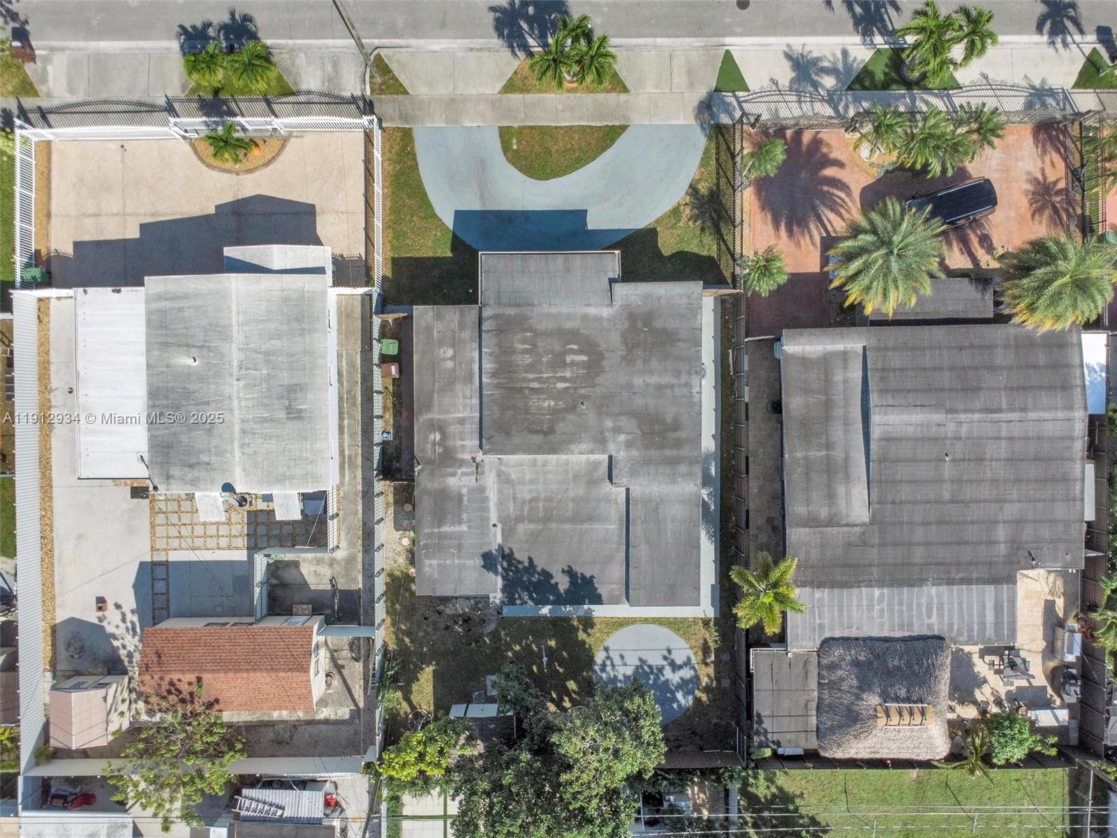 CAROLE ANNE PARK - Residential