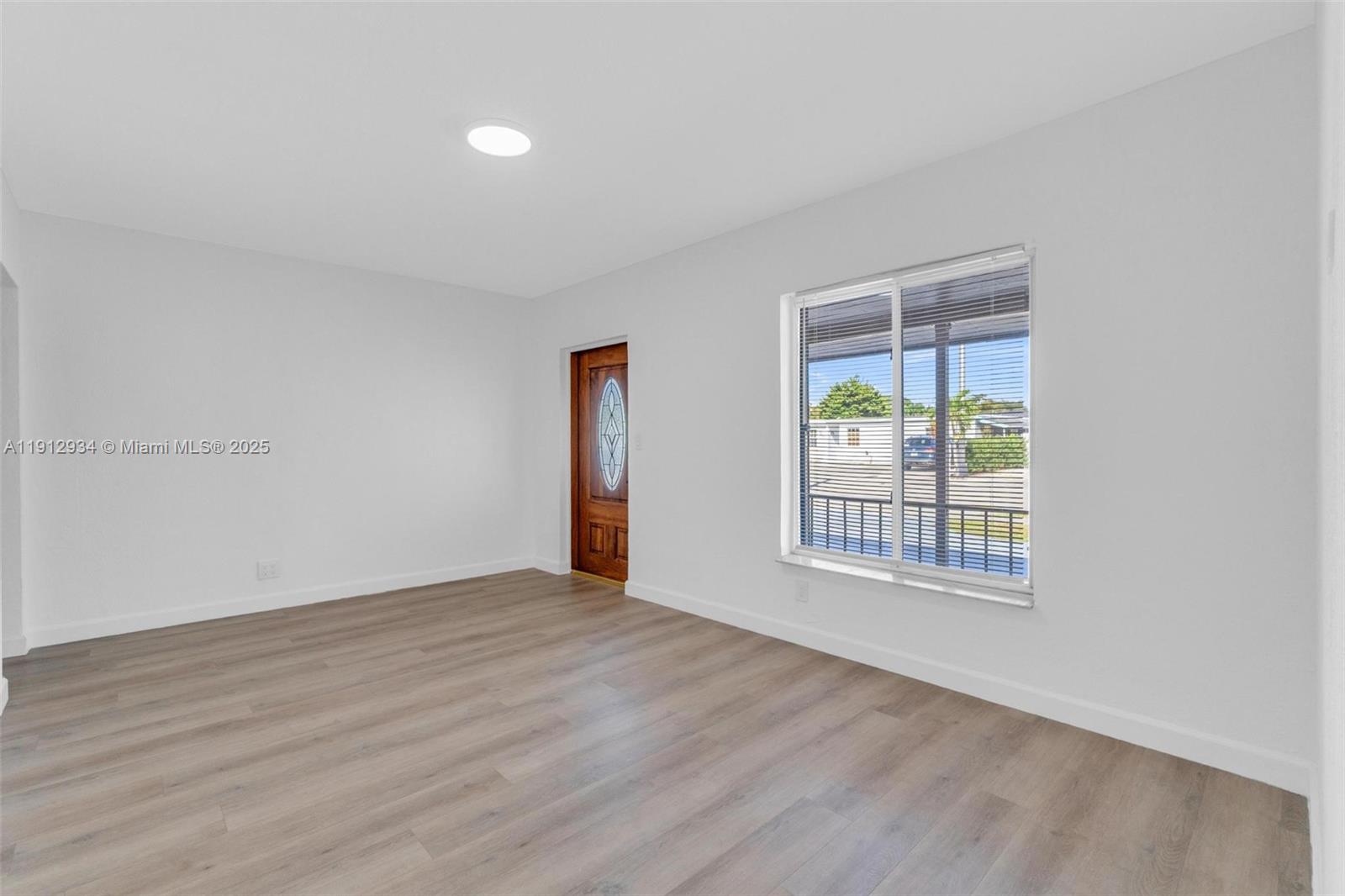 CAROLE ANNE PARK - Residential