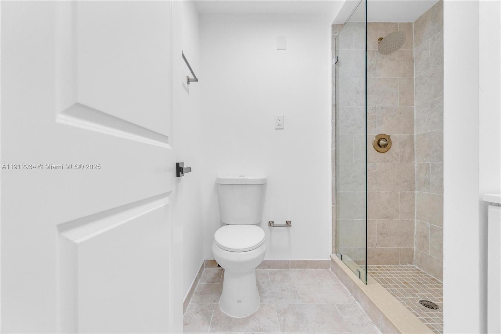 CAROLE ANNE PARK - Residential