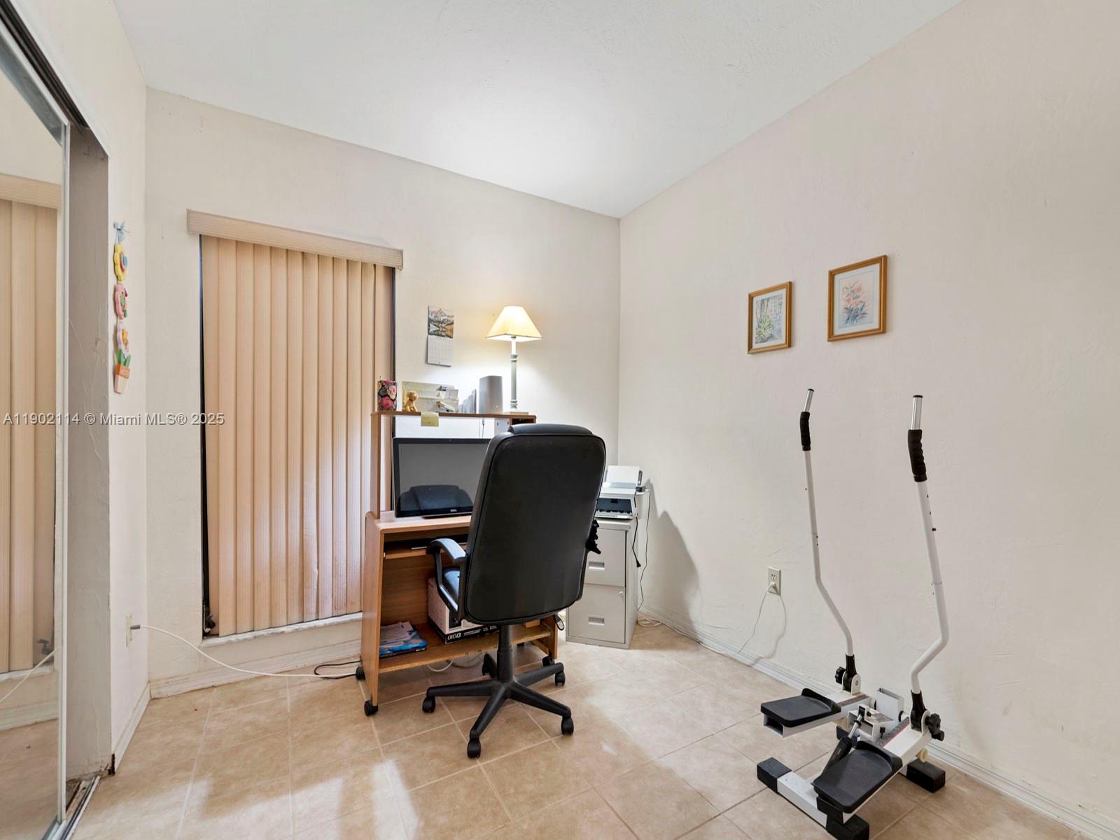 MEADOW WOOD MANOR SEC 3 - Residential