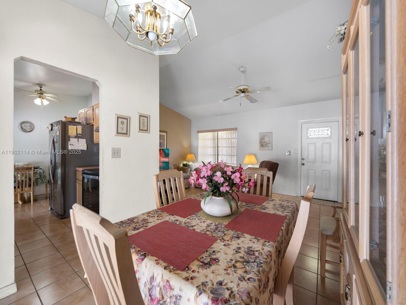 MEADOW WOOD MANOR SEC 3 - Residential