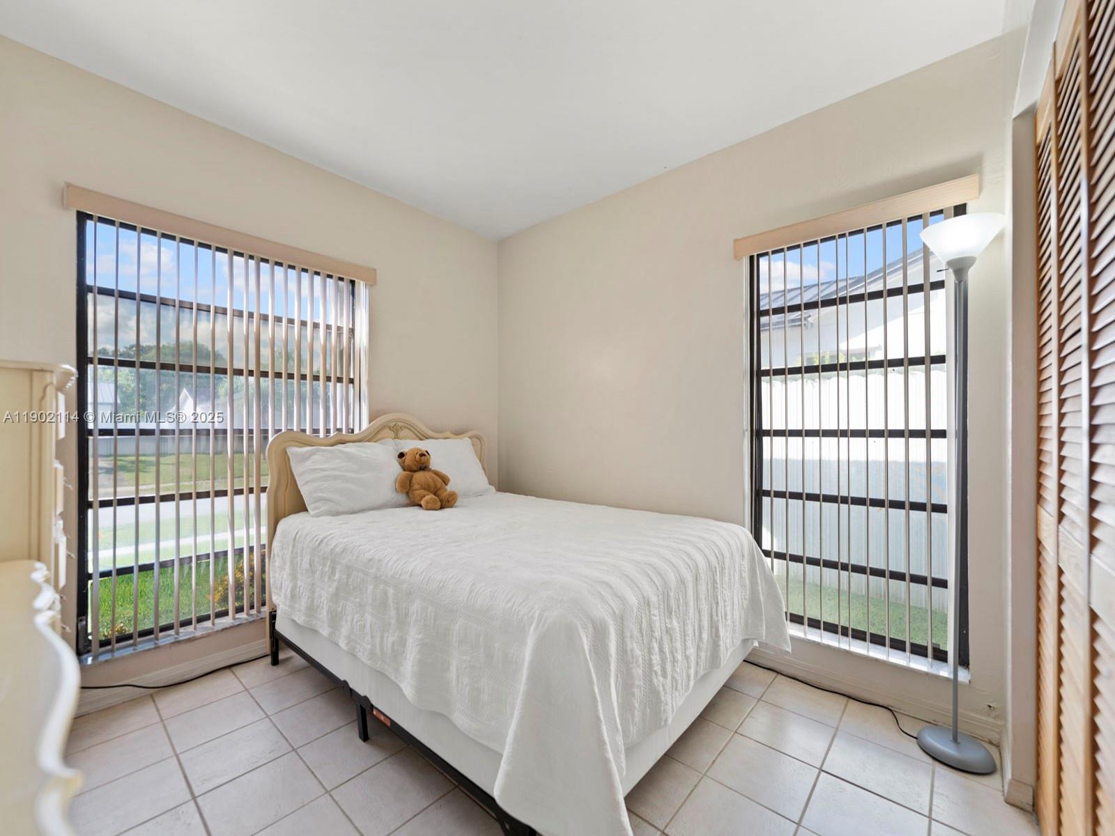 MEADOW WOOD MANOR SEC 3 - Residential
