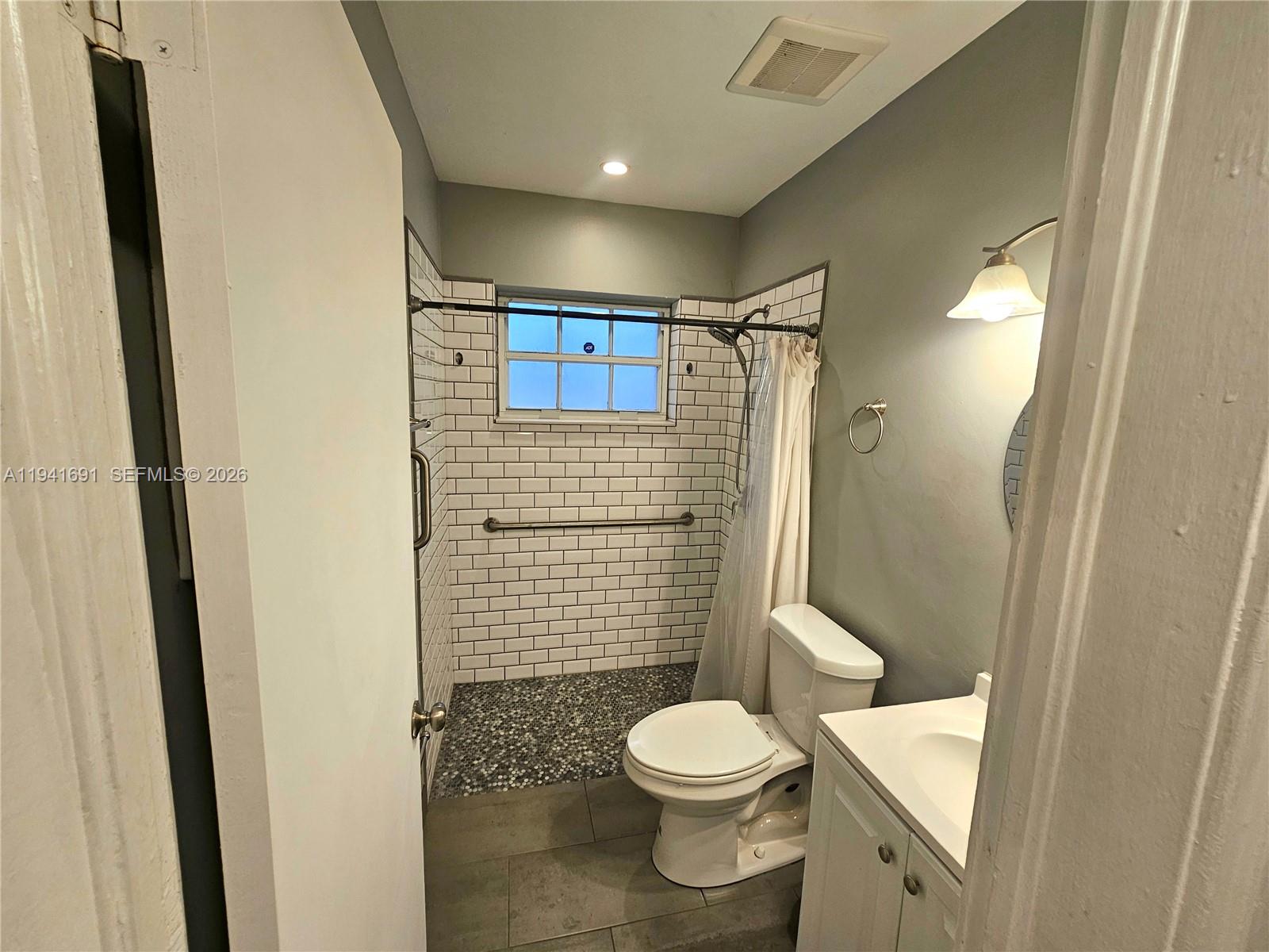 THE PINES - Residential